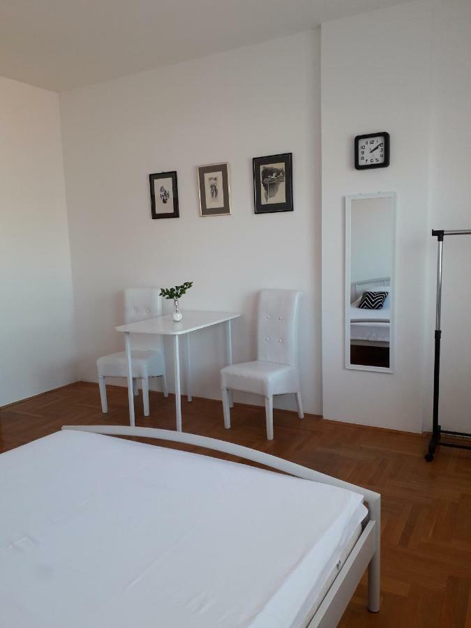 Apartman Dunja NS 2 Novi Sad Bagian luar foto